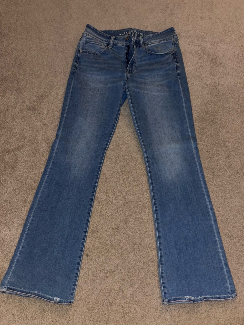 American Eagle Women's Medium Blue Flared Jeans NWOT